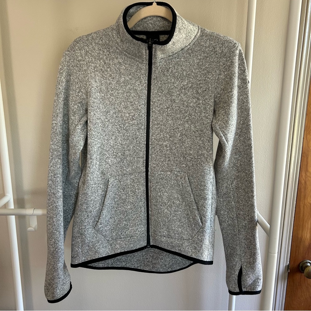 Nike therma-fit grey zip up with thumb holes